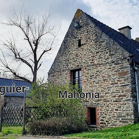 L'Auberge De La Porte Saint-Jouan-des-Guérets Dış mekan fotoğraf