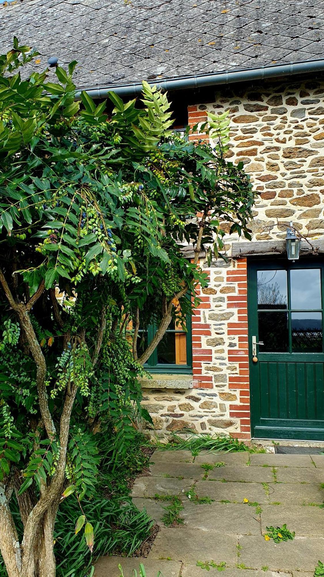 L'Auberge De La Porte Saint-Jouan-des-Guérets Dış mekan fotoğraf